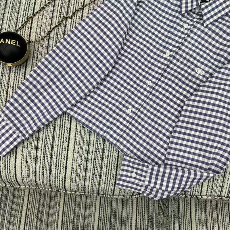 Ce1i*e outwears